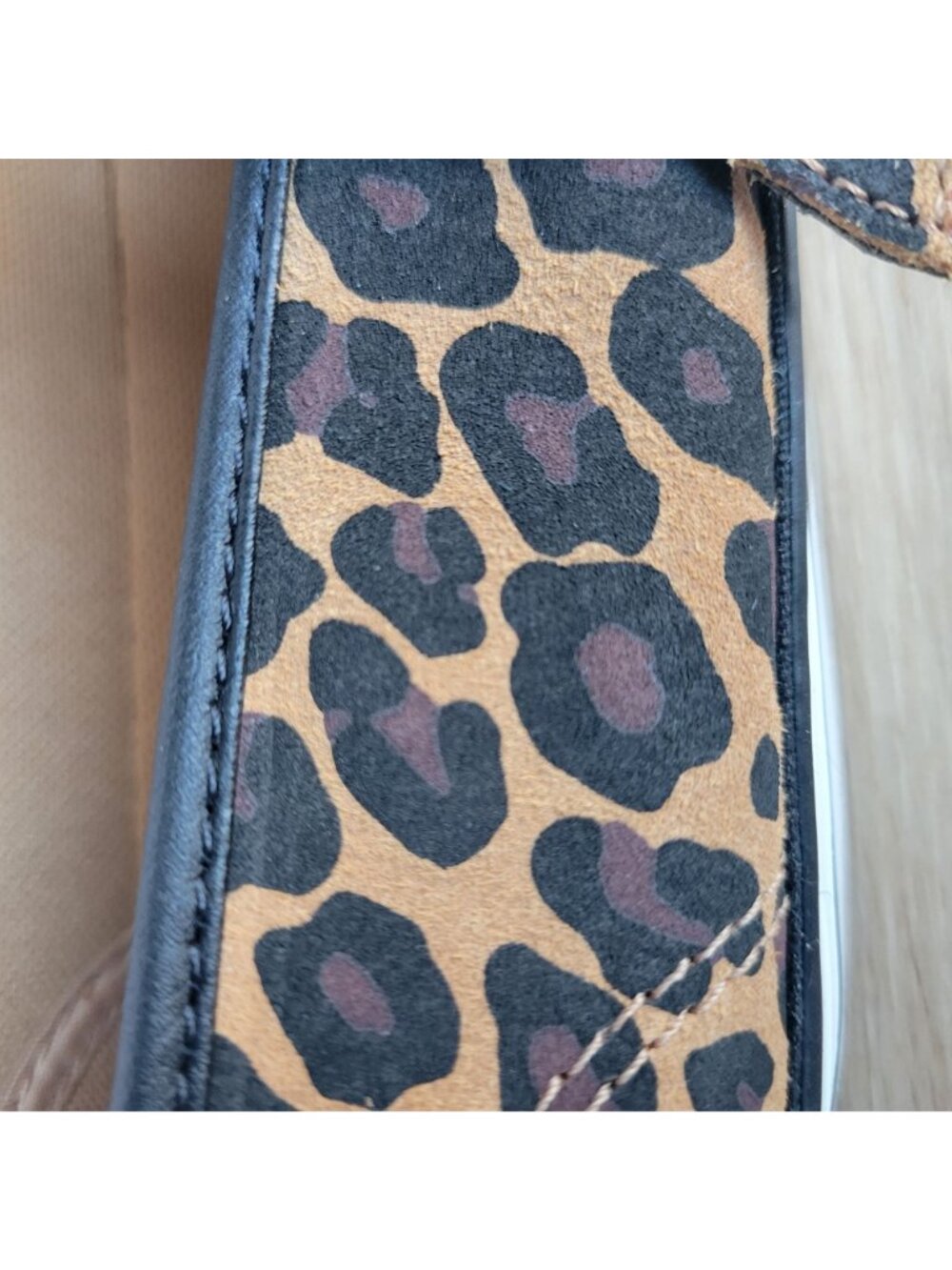 ⭐Converse Dainty Mary Jane Leopard Sz 9 Womens shoes Sneaker Black Brown A17972C - Picture 10 of 11